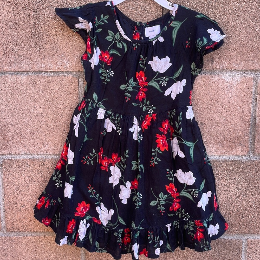 🌈 Old Navy Girl Dress Sz 5T Black Floral Holiday Summer